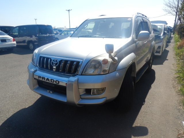 TOYOTA LAND CRUISER PRADO